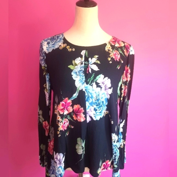 Karen Kane Ladies Multicolor Floral Assymetrical Long Sleeve Blouse (Size Small) - Picture 1 of 6